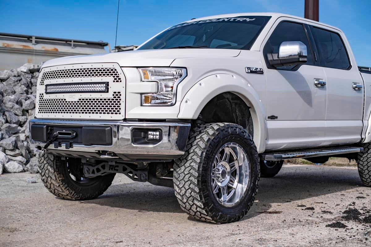 Hidden Winch Mount | Ford F-150 2WD/4WD | 2015-2020 | Rough Country | 51007
