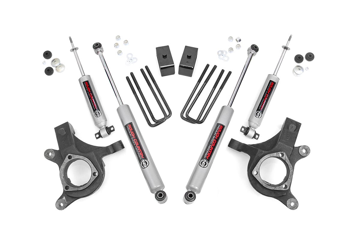 3 Inch Lift Kit | Chevy Silverado & GMC Sierra 1500 2WD | 1999-2006 | Rough Country | 232N2
