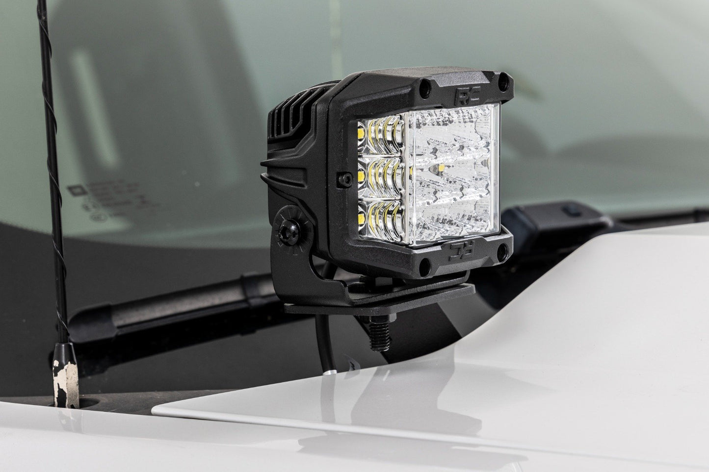 LED Light | Ditch Mount | 2" Black Pair | Amber DRL | Chevrolet Silverado/GMC Sierra 1500 | 2014-2018 | Rough Country | 71055