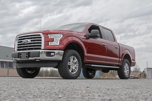 2 Inch Leveling Kit | Loaded Strut | Ford F-150 4WD | 2014-2022 | Rough Country | 501068