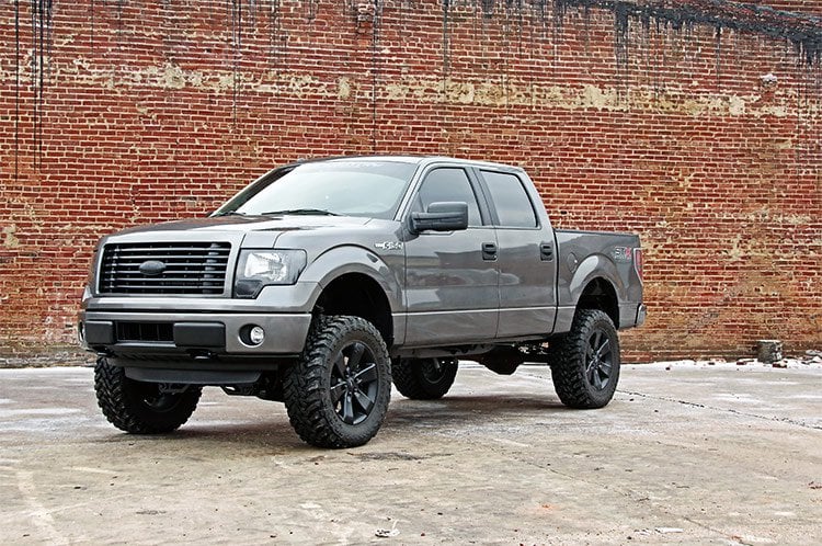 6 Inch Lift Kit | N3 Struts | Ford F-150 4WD | 2011-2013 | Rough Country | 57532