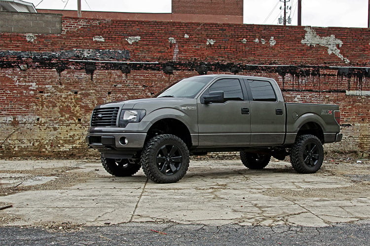 6 Inch Lift Kit | Vertex/V2 | Ford F-150 4WD | 2014-2014 | Rough Country | 57557