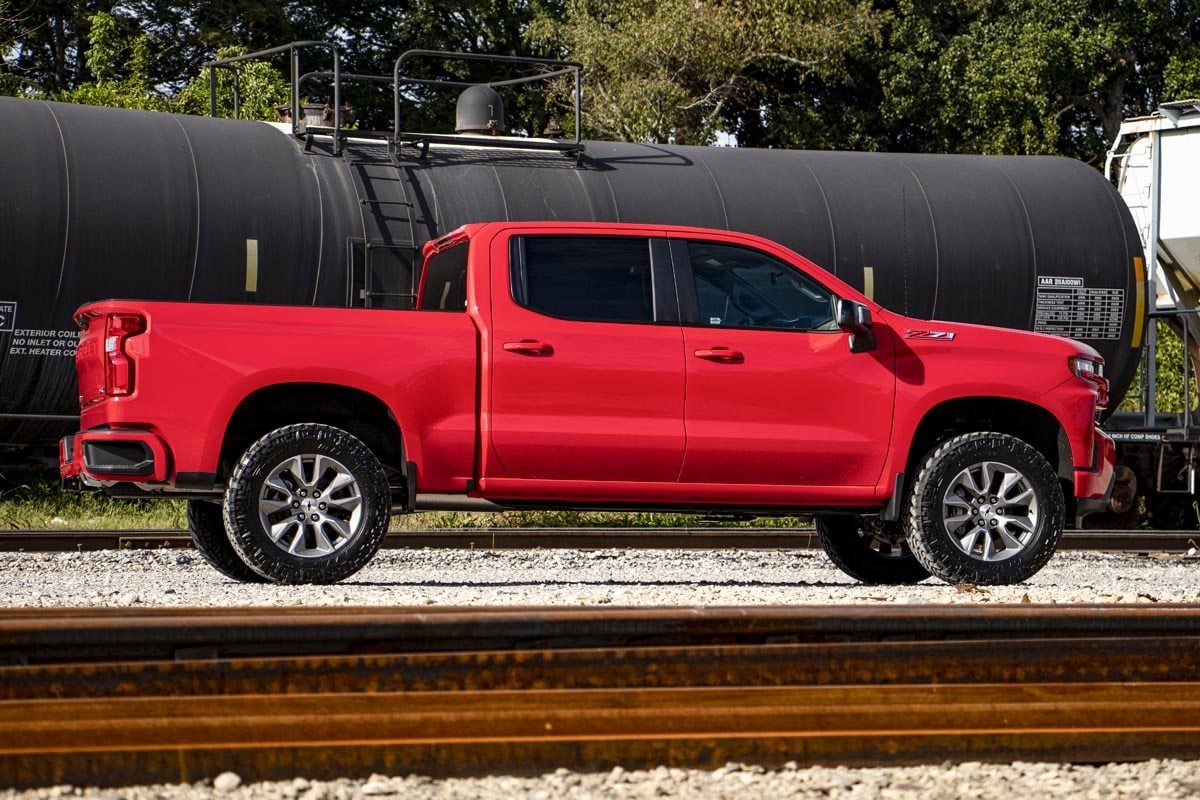 3.5 Inch Lift Kit | Vertex/V2 | Chevy Silverado 1500 2WD/4WD | 2019-2022 | Rough Country | 29557