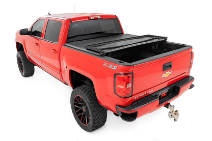 Bed Cover | Tri Fold | Soft | 5'9" Bed | Chevrolet Silverado/GMC Sierra 1500 | 2014-2018 | Rough Country | 41214550A