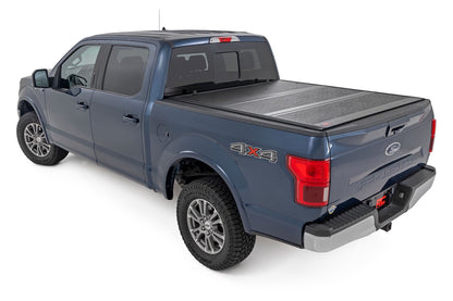 Hard Low Profile Bed Cover | 5'7" Bed | Ford F-150 2WD/4WD | 2015-2020 | Rough Country | 47220550B