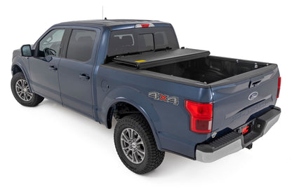 Hard Low Profile Bed Cover | 5'7" Bed | Ford F-150 2WD/4WD | 2015-2020 | Rough Country | 47220550B