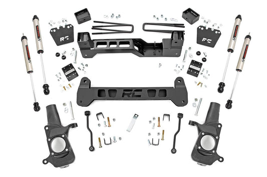 6 Inch Lift Kit | V2 | Chevrolet Silverado/GMC Sierra 2500HD 2WD | 2001-2010 | Rough Country | 22070