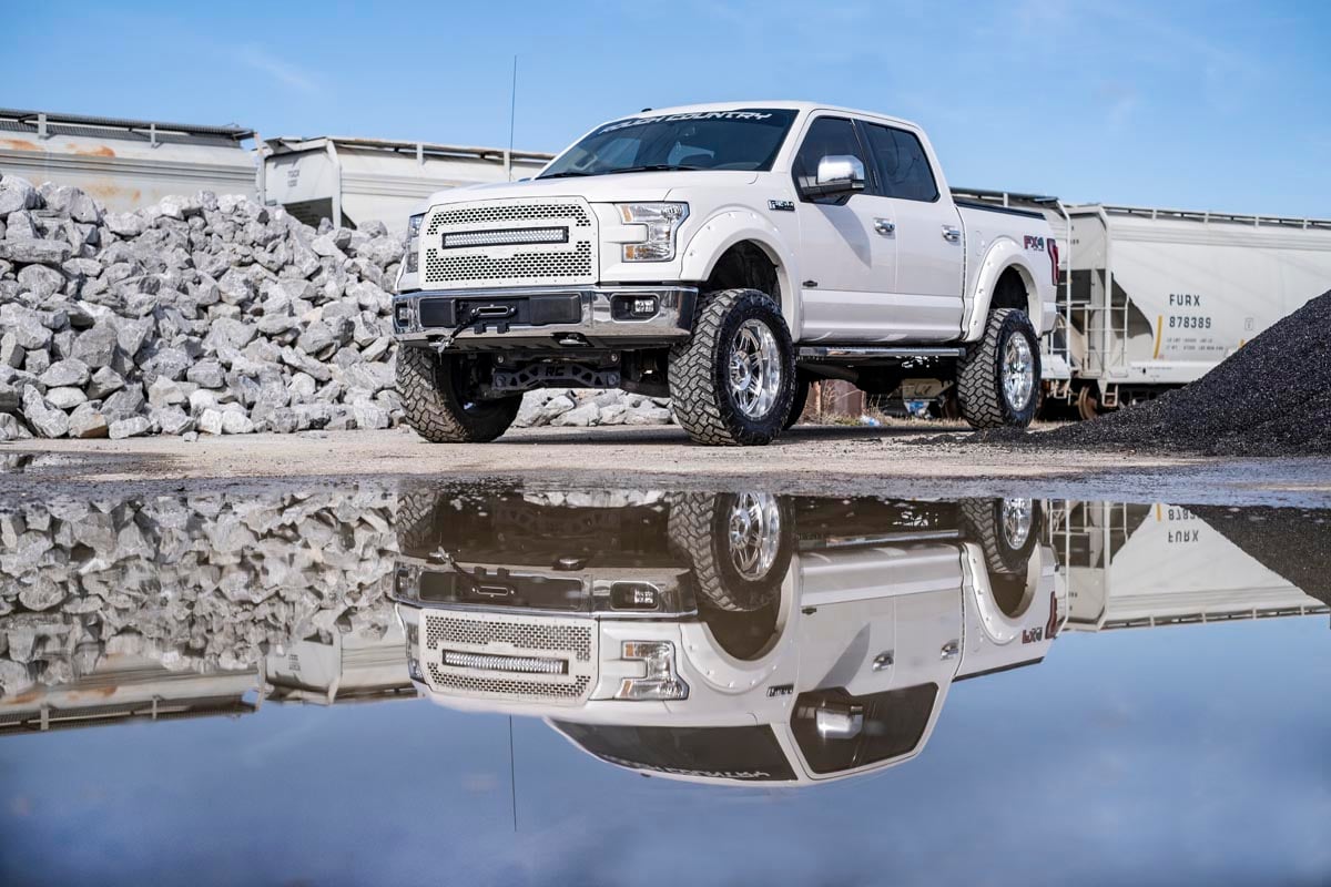 Hidden Winch Mount | Ford F-150 2WD/4WD | 2015-2020 | Rough Country | 51007