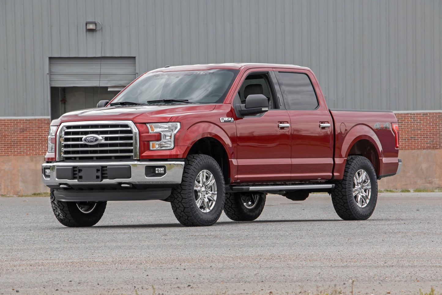 2 Inch Leveling Kit |Ford F150 2WD/4WD (Exculdes Raptor) | 2009-2018 | Rough Country | 52201