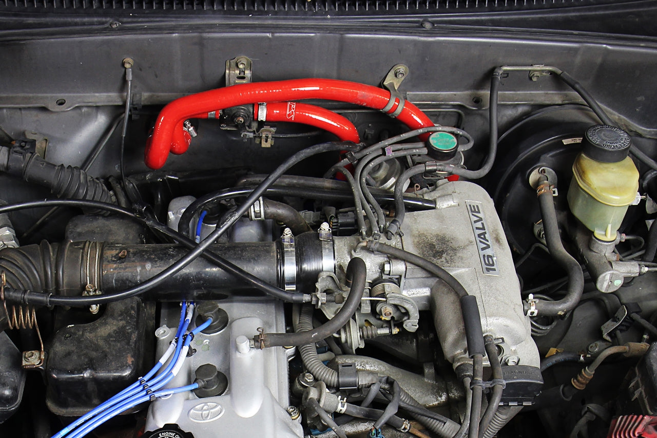 HPS 57-1746H-RED Toyota 1995-2004 Tacoma 2.4L & 2.7L 4Cyl-Heater Hose