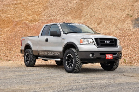 2.5 Inch Lift Kit | N3 Struts/N3 | Ford F-150 2WD | 2004-2008 | Rough Country | 57032