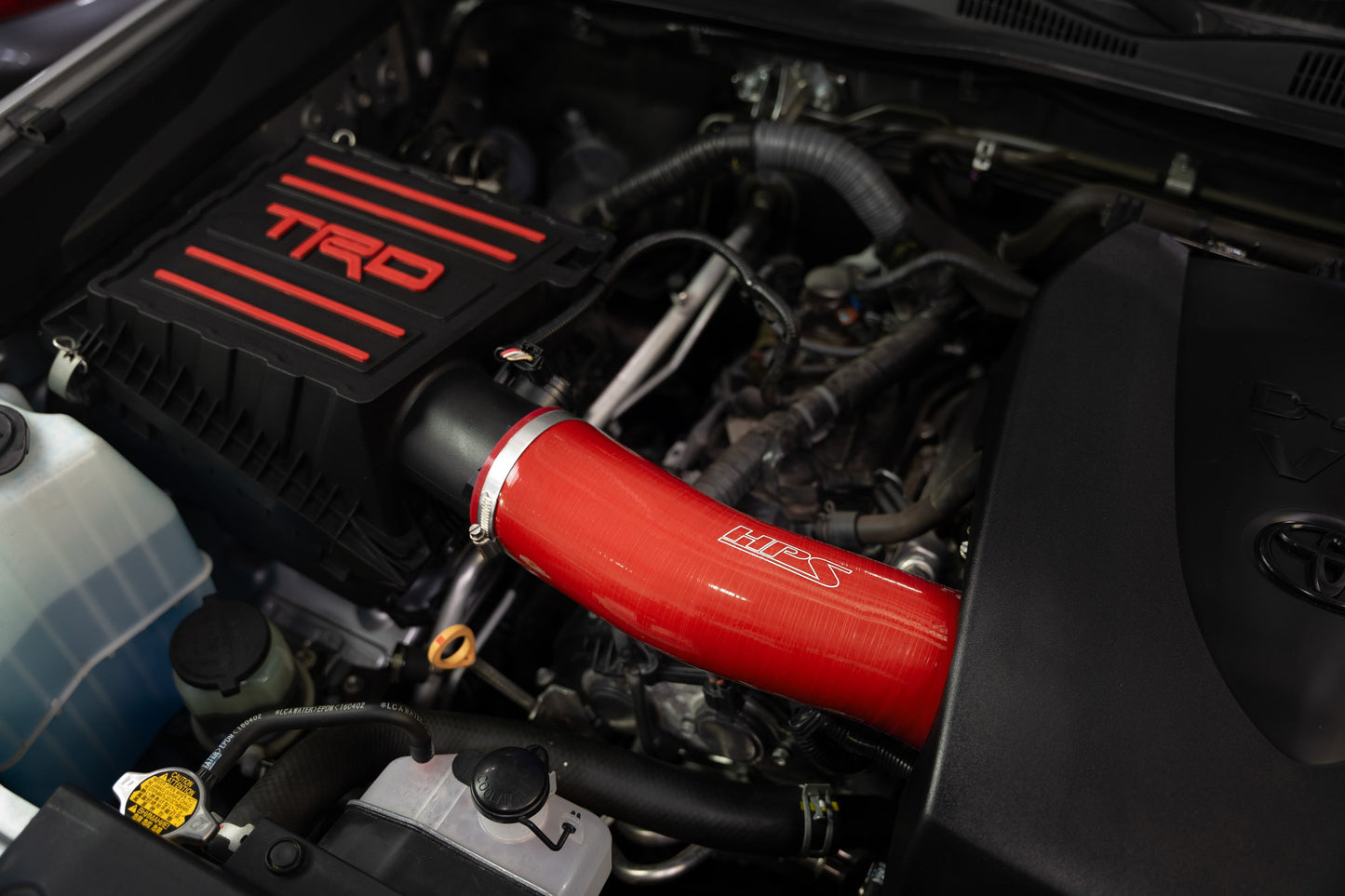HPS 827-723R Toyota 2016-2022 Tacoma 3.5L V6-Silicone Air Intake