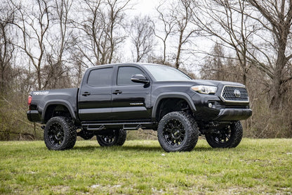 6 Inch Lift Kit | Toyota Tacoma 2WD/4WD | 2016-2022 | Rough Country | 75820