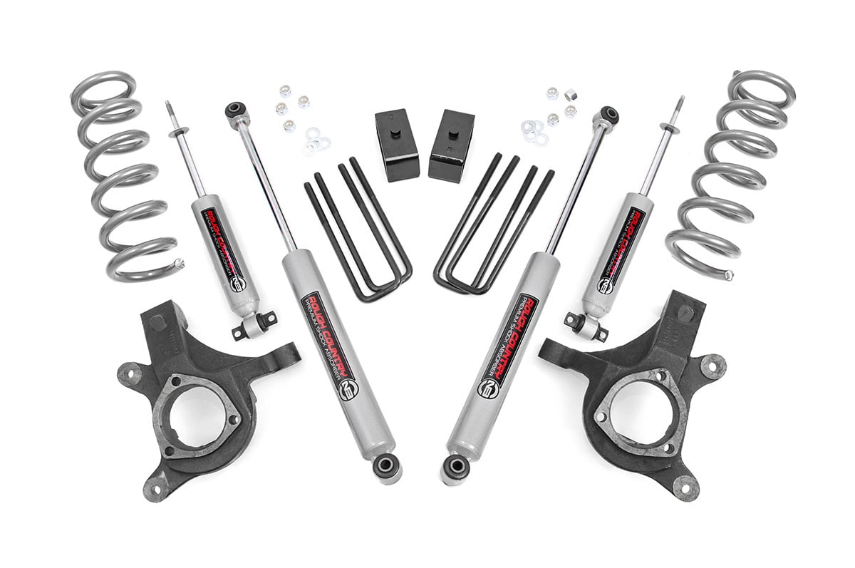 4.5" Lift Kit | Chevy Silverado & GMC Sierra 1500 2WD | 1999-2006 | Rough Country | 239N2