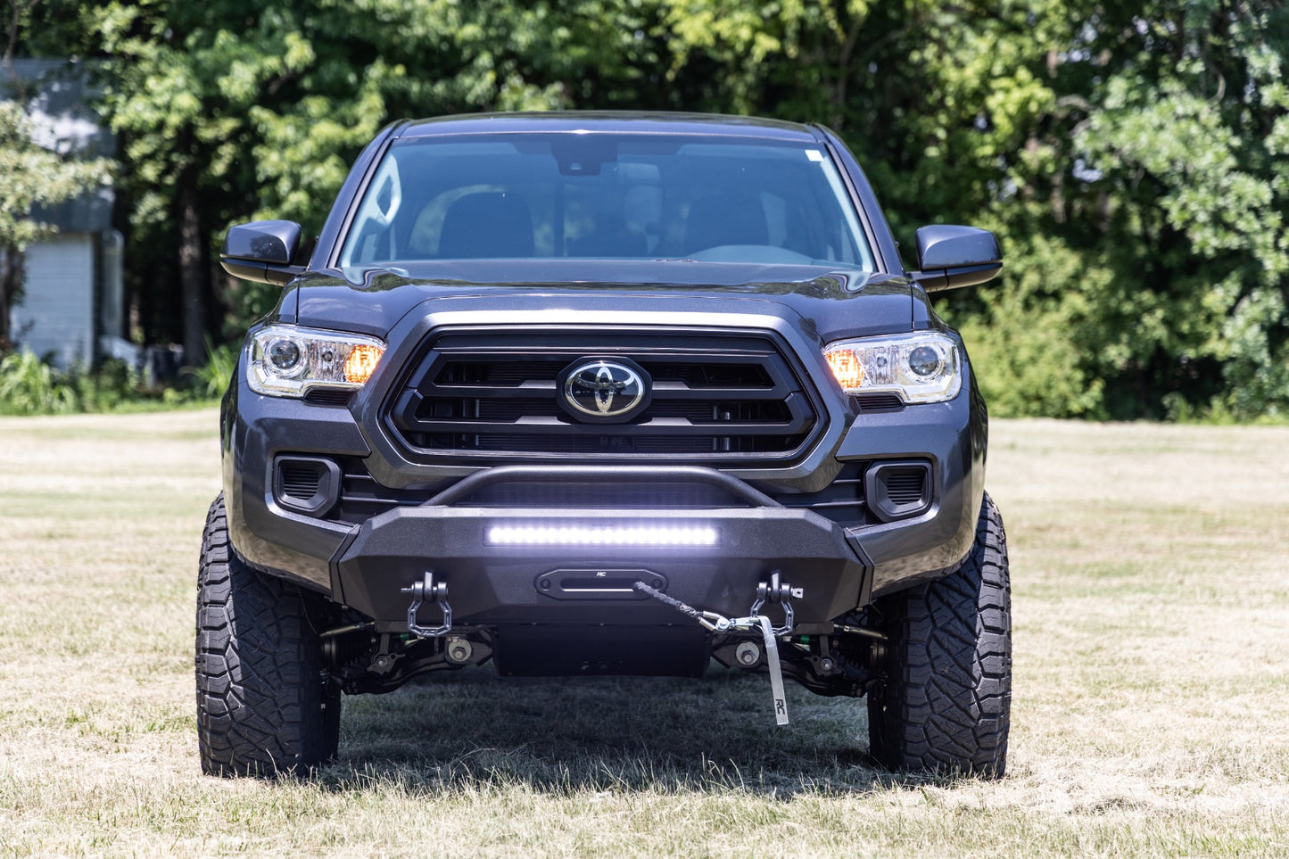 Front Bumper | High Clearance | Toyota Tacoma 4WD | 2016-2022 | Rough Country | 10720