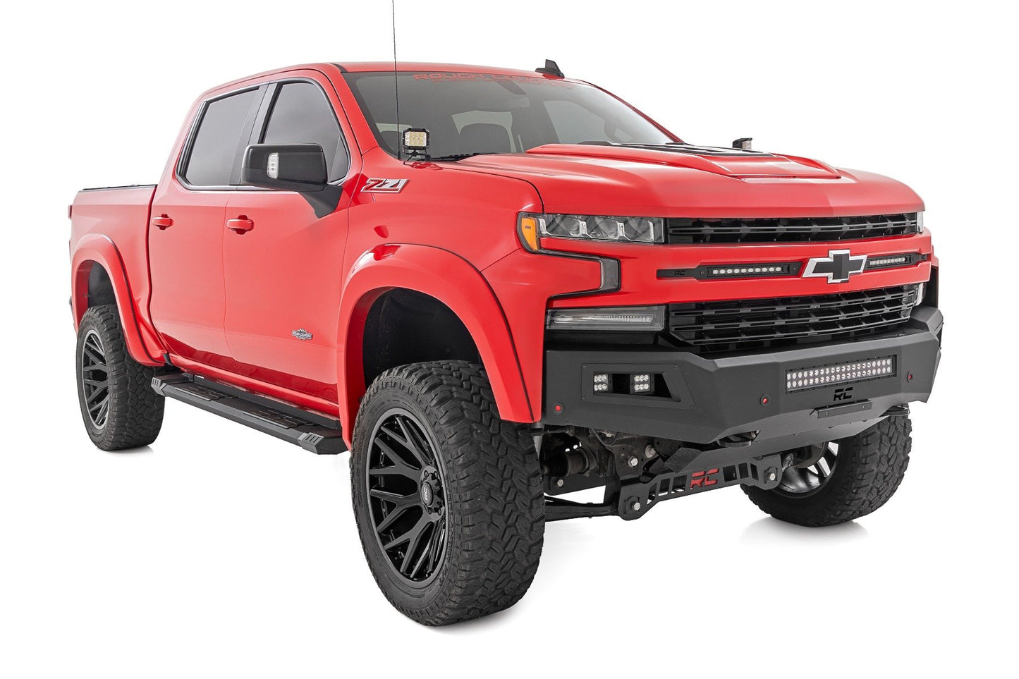 HD2 Running Boards | Crew Cab | Chevrolet Silverado/GMC Sierra 1500/2500HD | 2019-2022 | Rough Country | SRB01900B