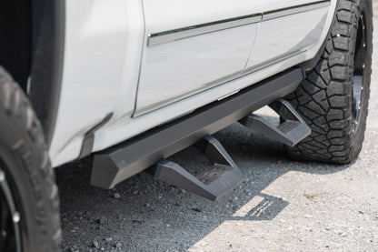 SRX2 Adj Aluminum Step | Crew Cab | Chevrolet Silverado/GMC Sierra 1500/2500HD/3500HD | 2007-2018 | Rough Country | 11009A