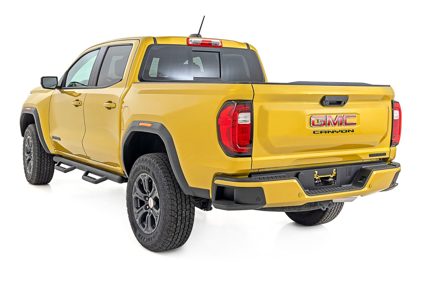 Nerf Steps | Full Len Crew | 5 Ft Bed | Chevy/GMC Canyon/Colorado | 2015-2021 | Rough Country | RCG1583CCB