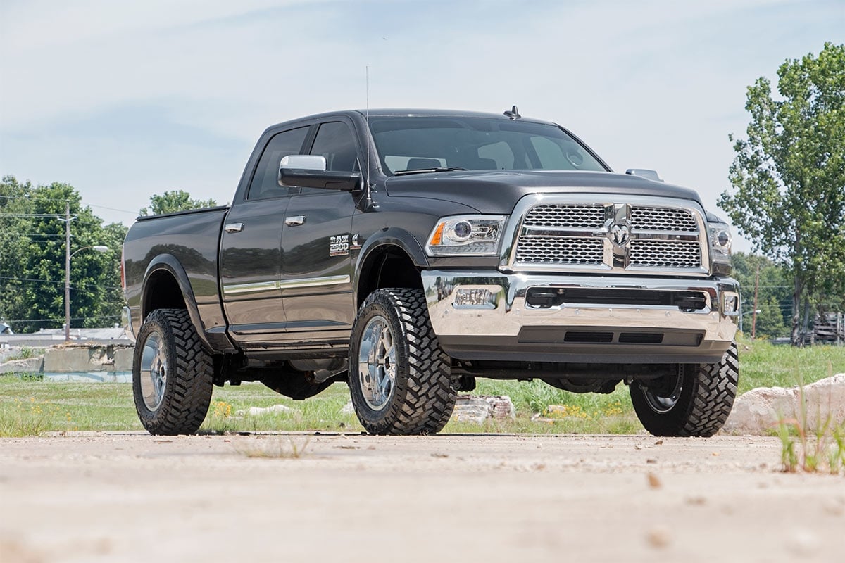 2.5 Inch Leveling Kit |N3 Struts | 2014-2022 RAM 2500 4WD | 2014-2022 | Rough Country | 30230