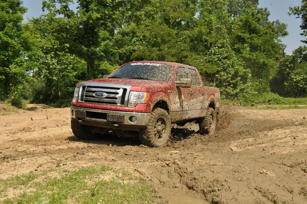 6 Inch Lift Kit | Vertex/V2 | Ford F-150 4WD | 2009-2010 | Rough Country | 59857
