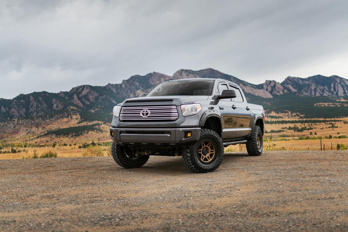 Defender Pocket Fender Flares | Toyota Tundra 2WD/4WD | 2014-2021 | Rough Country | A-T11411