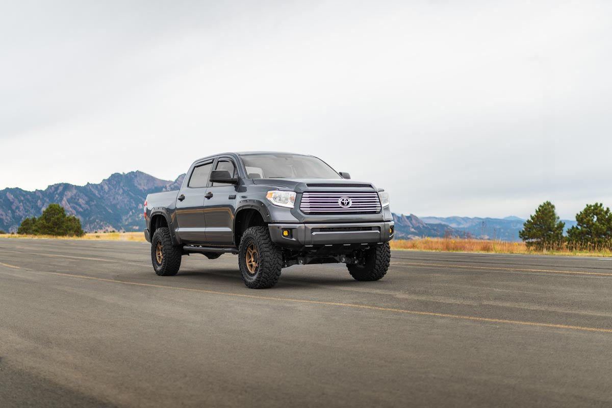Defender Pocket Fender Flares | Toyota Tundra 2WD/4WD | 2014-2021 | Rough Country | A-T11411