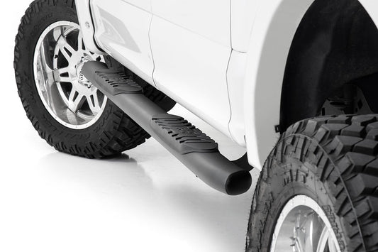 Oval Nerf Step | Crew Cab | Black | Ford F-150 2WD/4WD | 2015-2021 | Rough Country | 21005