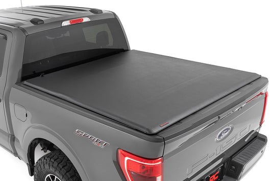 Soft Roll Up Bed Cover | 5'7" Bed | Ford F-150 /F-150 Lightning -2022 | 2015-2022 | Rough Country | 42220550