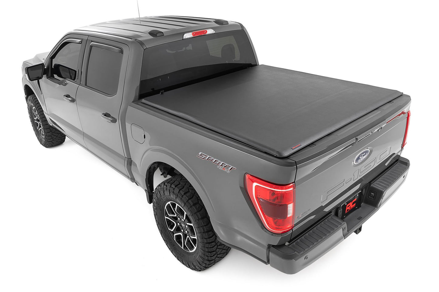Soft Roll Up Bed Cover | 6'7" Bed | Ford F-150 /F-150 Lightning -2022 | 2015-2022 | Rough Country | 42225650