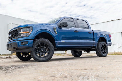 3 Inch Lift Kit | Fabbed UCA | Vertex/V2 | Ford F-150 4WD | 2021-2022 | Rough Country | 41457