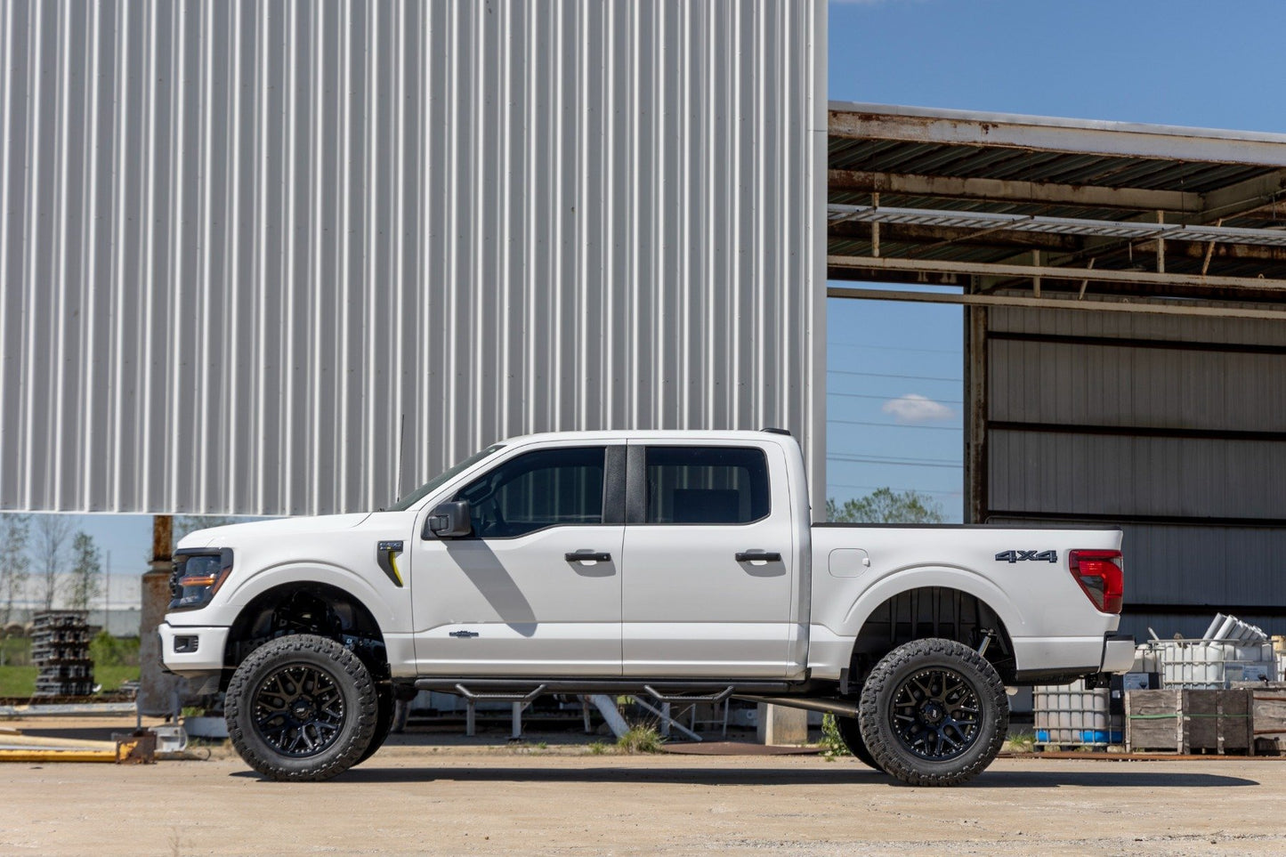 6 Inch Lift Kit | Vertex | Ford F-150 4WD | 2021-2022 | Rough Country | 49950