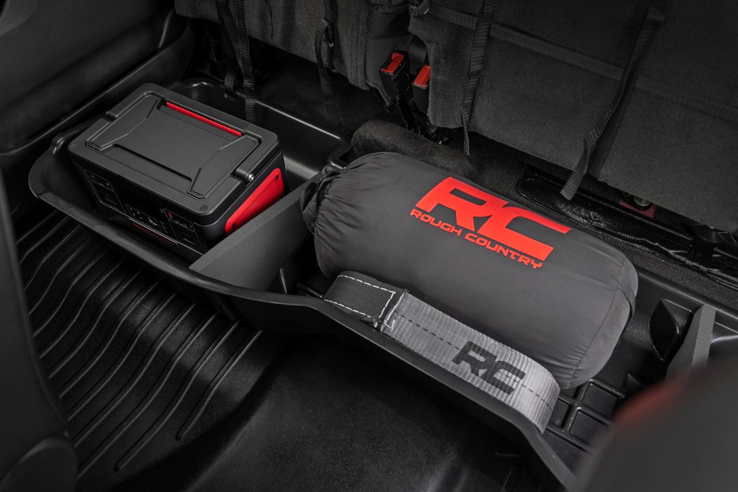 Under Seat Storage | Crew Cab | Chevrolet Silverado/GMC Sierra 1500/2500HD/3500HD 2WD/4WD | 2014-2018 | Rough Country | RC09031A