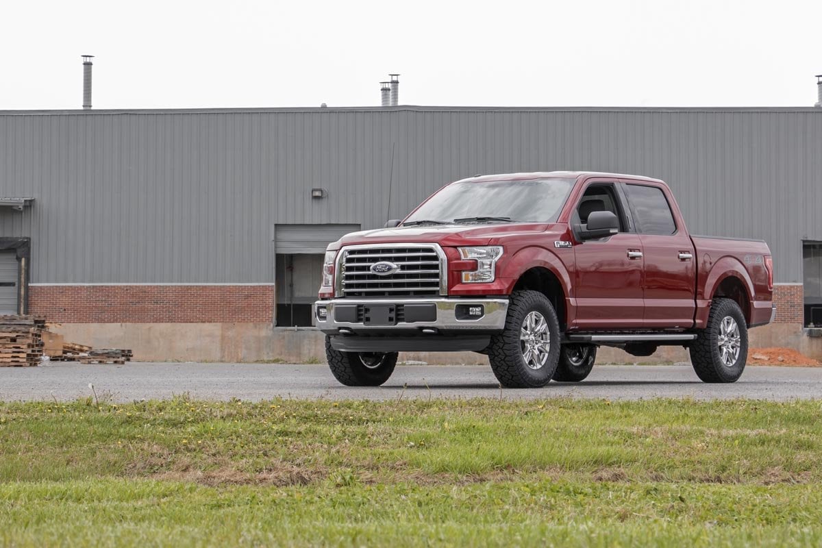 2 Inch Leveling Kit | Loaded Strut | Ford F-150 4WD | 2014-2022 | Rough Country | 501068
