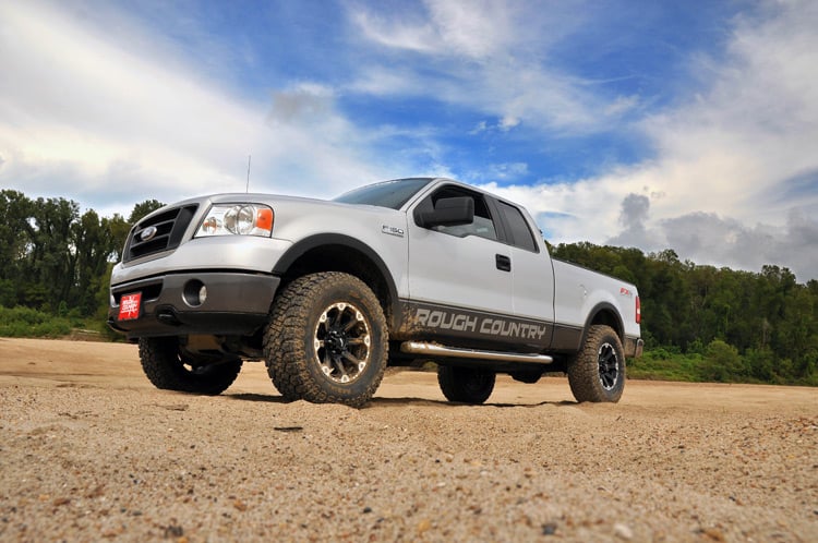 2.5 Inch Lift Kit | Molded | Ford F-150 2WD/4WD | 2004-2008 | Rough Country | 57030