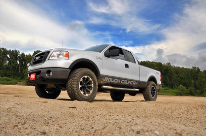 2.5 Inch Lift Kit | Molded | Ford F-150 2WD/4WD | 2004-2008 | Rough Country | 57030