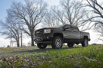 6 Inch Lifit Kit | Cast Steel | N3 Struts | Chevrolet Silverado/GMC Sierra 1500 | 2014-2018 | Rough Country | 22632
