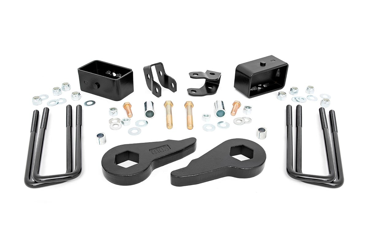 1.5-2 Inch Lift Kit | Chevrolet Silverado/GMC Sierra 1500 4WD | 1999-2006 | Rough Country | 28300