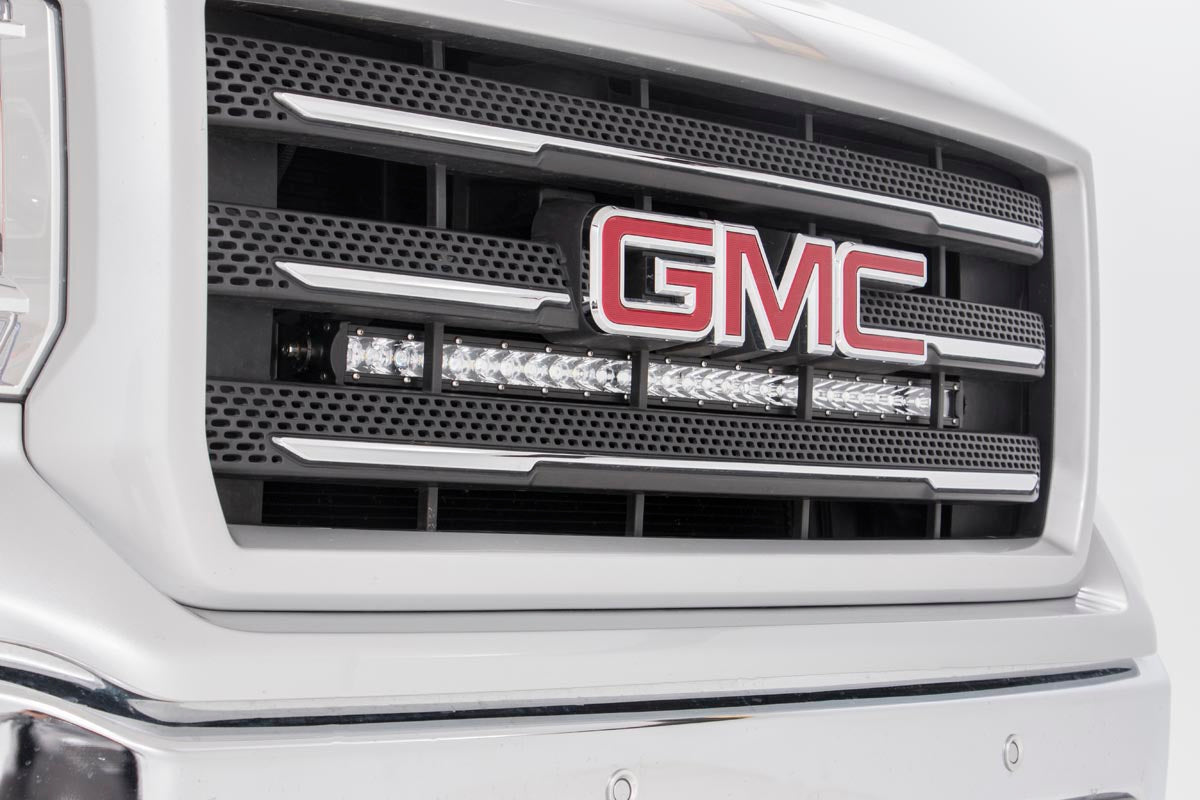 LED Light | Behind Grille Mount | 30" Chrome Single Row | Chevrolet Silverado/GMC Sierra 1500 | 2014-2018 | Rough Country | 70625