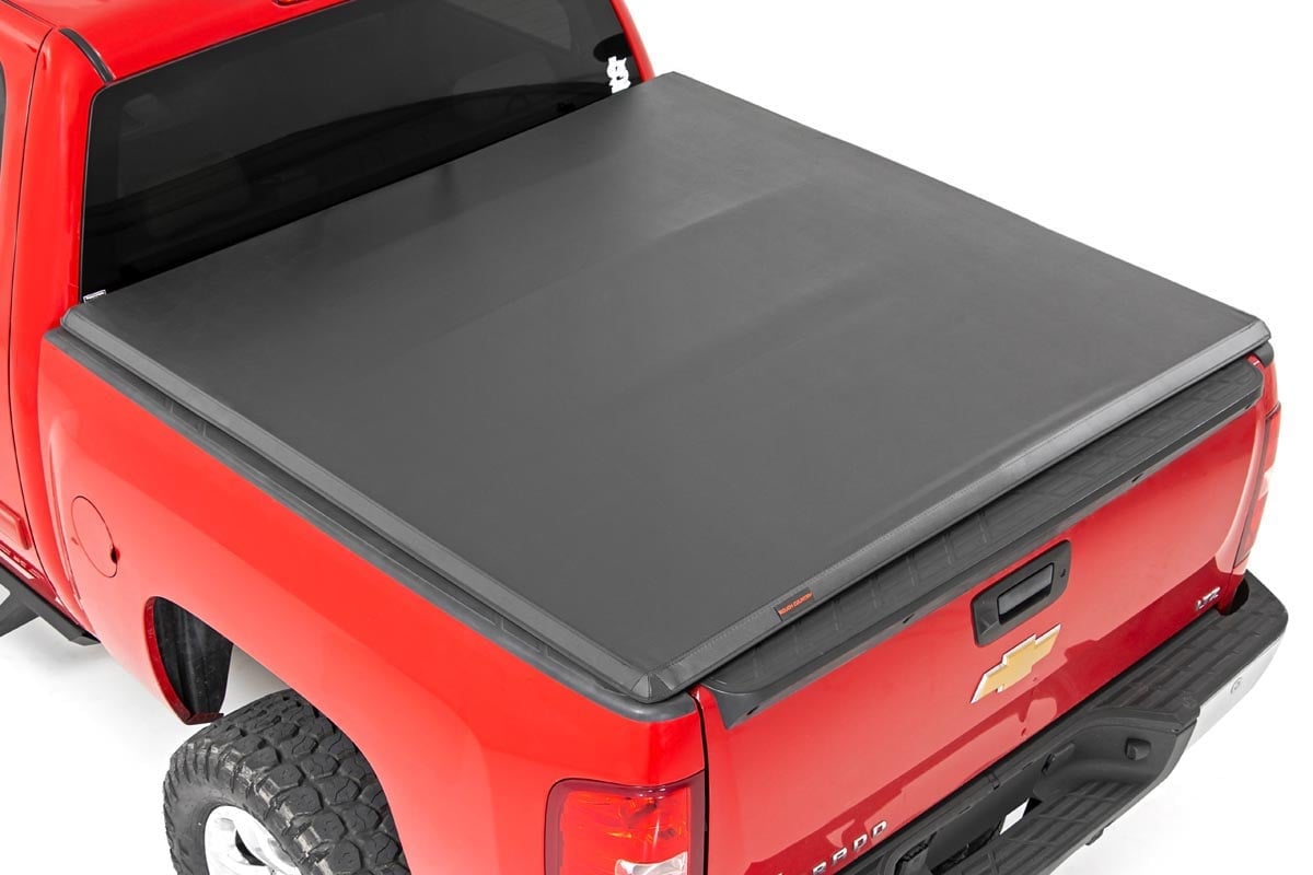 Bed Cover | Soft Fold | 6'7" Bed | Chevy 1500 & Chevrolet Silverado/GMC Sierra 2500HD/3500HD | 2007-2013 | Rough Country | 41207650A