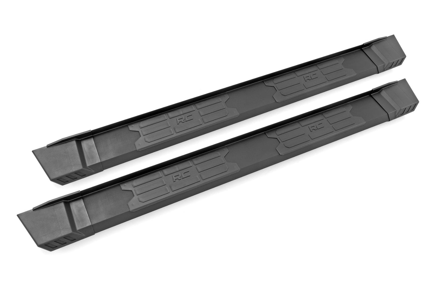 HD2 Running Boards | Ext Cab | Chevy/GMC 1500/2500HD | 1996-2006 | Rough Country | SRB990677A