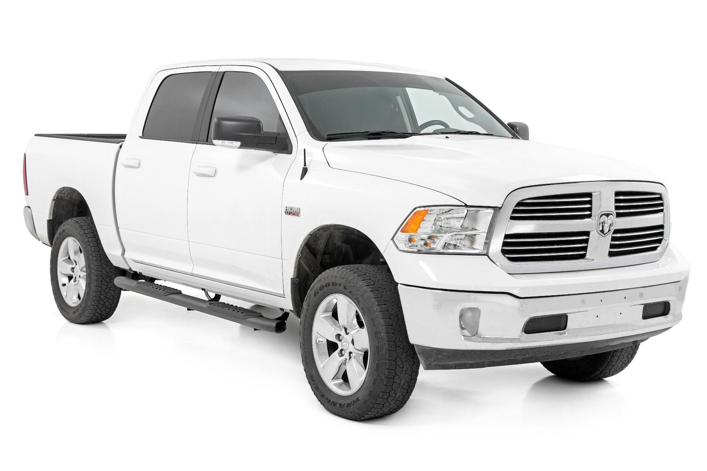 Oval Nerf Step | Crew Cab | Black |Ram 1500/2500/3500 | 2009-2022 | Rough Country | 21003