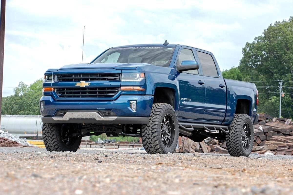 7 Inch Lift Kit | Cast Steel | Vertex | Chevrolet Silverado/GMC Sierra 1500 | 2014-2018 | Rough Country | 23750