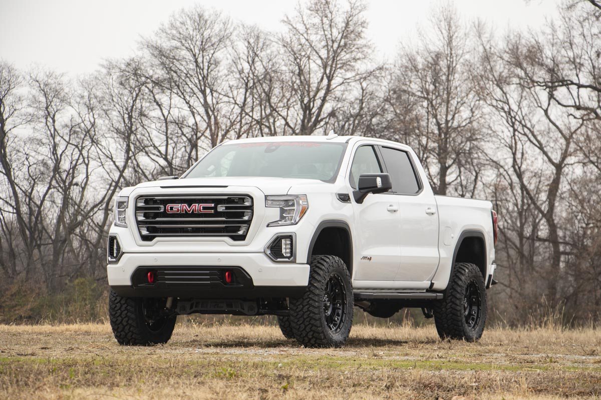 4 Inch Lift Kit | AT4/Trailboss | Vertex/V2 | Chevrolet Silverado/GMC Sierra 1500 | 2019-2022 | Rough Country | 27557