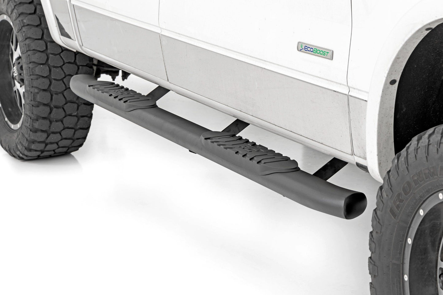 Oval Nerf Step | Crew Cab | Black | Ford F-150 2WD/4WD | 2009-2014 | Rough Country | 21007