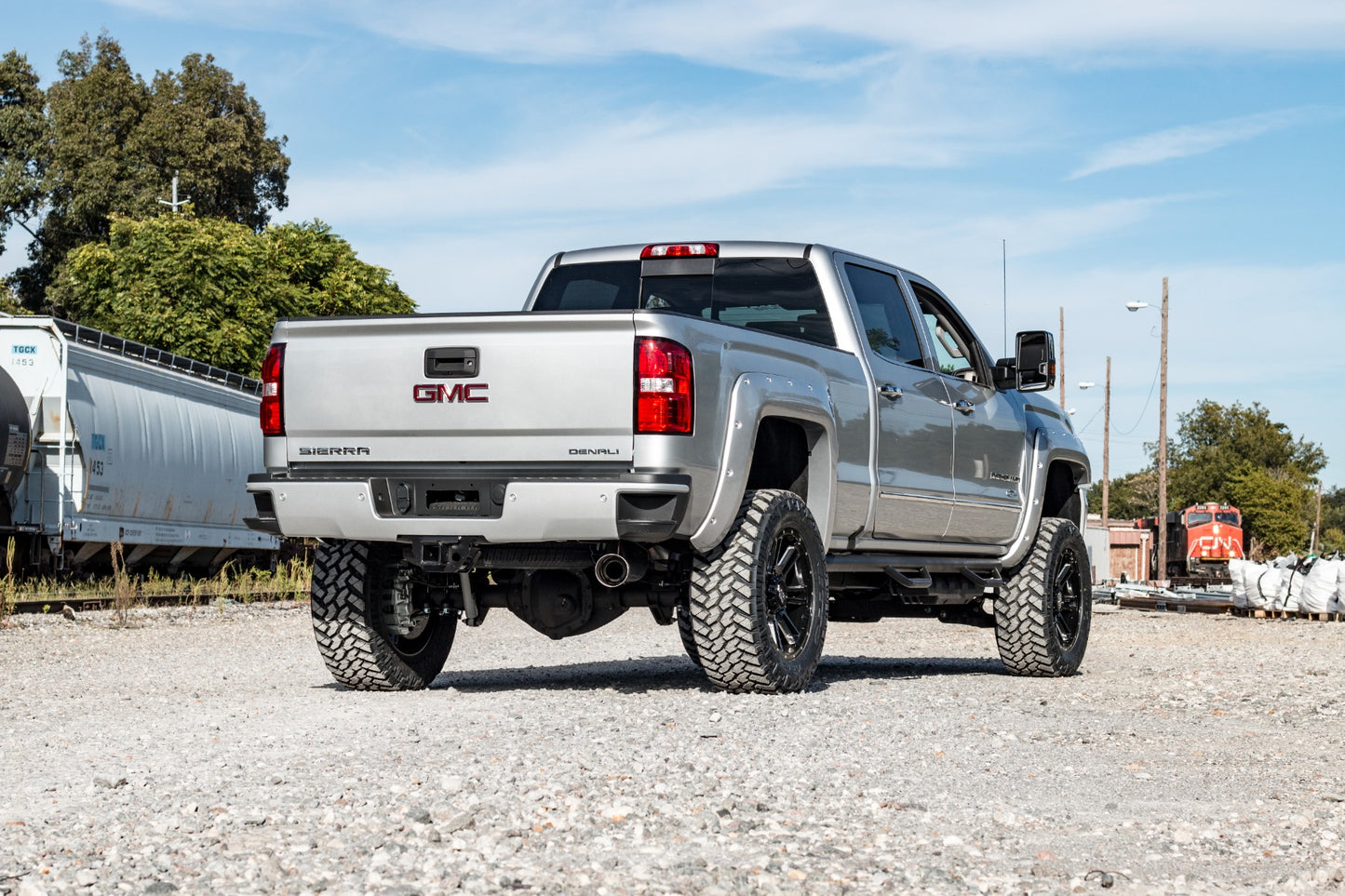 5 Inch Lift Kit | Torsion Drop | Chevrolet Silverado/GMC Sierra 2500HD/3500HD | 2011-2019 | Rough Country | 10330