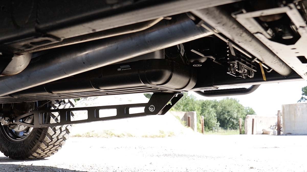 Traction Bar Kit | Chevrolet Silverado/GMC Sierra 2500HD/3500HD | 2011-2019 | Rough Country | 11001