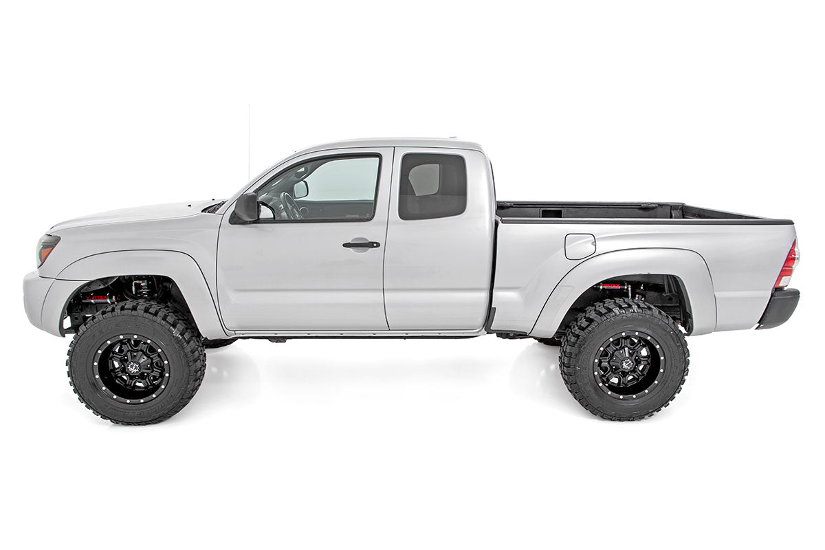 Vertex 2.5 Adj Rear Shocks | 6-7" | Toyota Tacoma 2WD/4WD | 2005-2022 | Rough Country | 699014