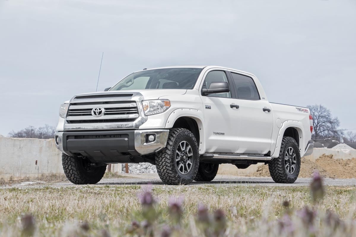 3 Inch Leveling Kit | Toyota Tundra 4WD | 2007-2018 | Rough Country | 87000