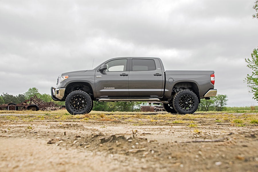 6 Inch Lift Kit | Vertex | Toyota Tundra 4WD | 2007-2015 | Rough Country | 75450