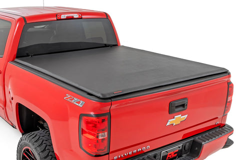 Soft Roll Up Bed Cover | 6'7" Bed | Chevrolet Silverado/GMC Sierra 1500 | 2014-2018 | Rough Country | 42214650